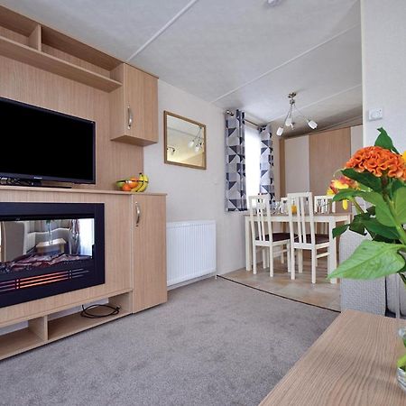 Mercury Yacht Harbour And Holiday Park Lower Swanwick Экстерьер фото